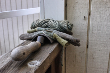 The patience of old garden tools